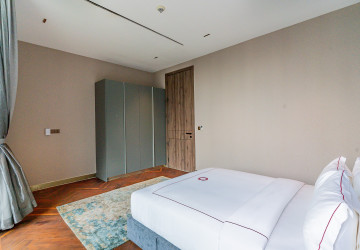 3 Bedroom Serviced Penthouse For Rent - Toul Kork, Phnom Penh thumbnail