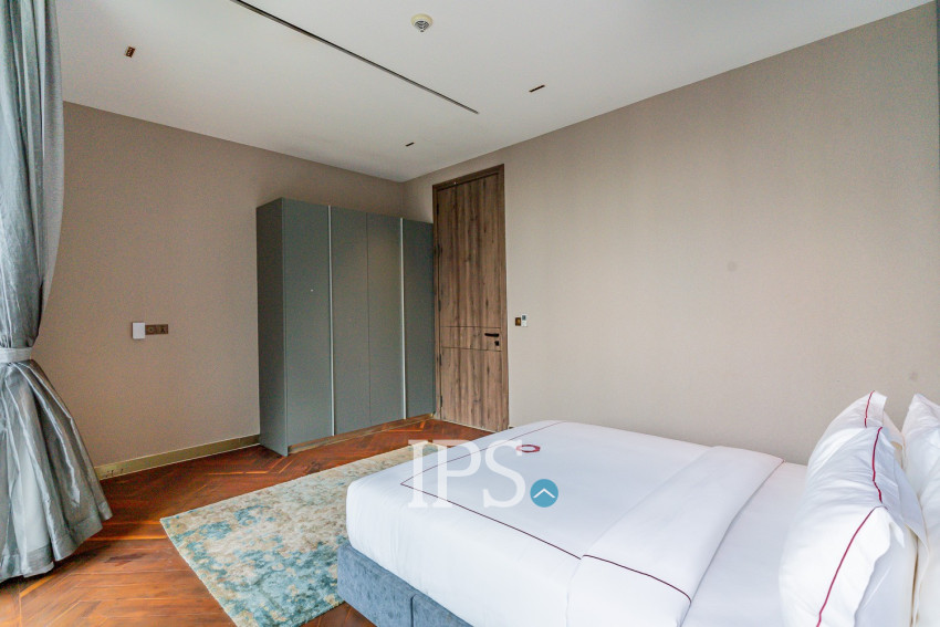 3 Bedroom Serviced Penthouse For Rent - Toul Kork, Phnom Penh