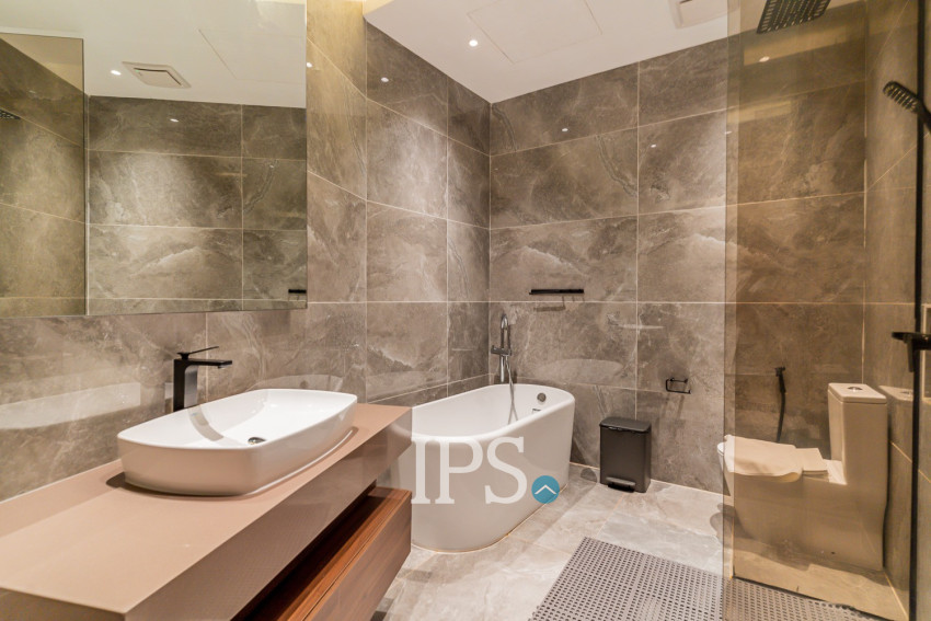 3 Bedroom Serviced Penthouse For Rent - Toul Kork, Phnom Penh