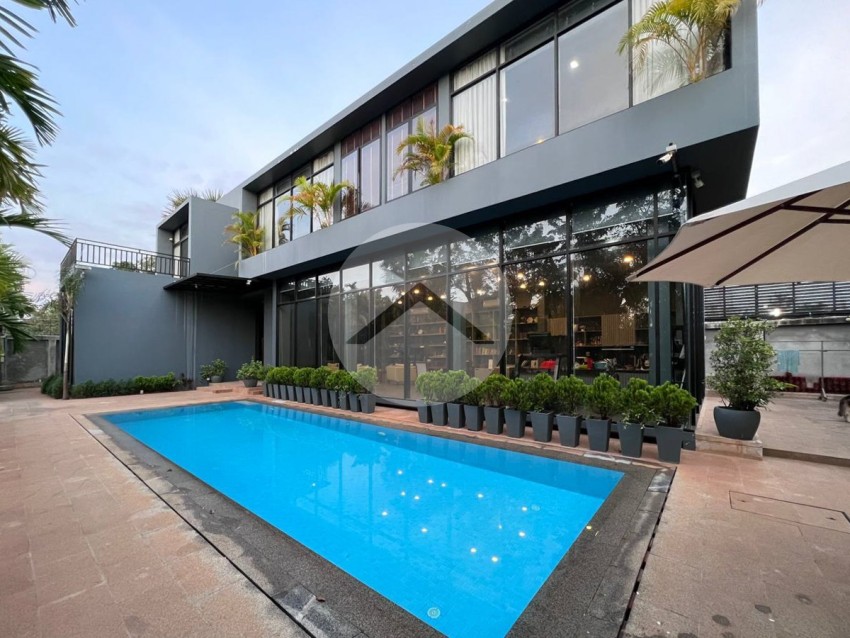 4 Bedroom Luxury Villa For Rent - Svay Dangkum, Siem Reap