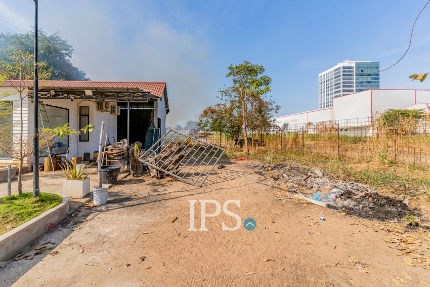 728 Sqm Residential Land For Sale - Chroy Changvar, Phnom Penh