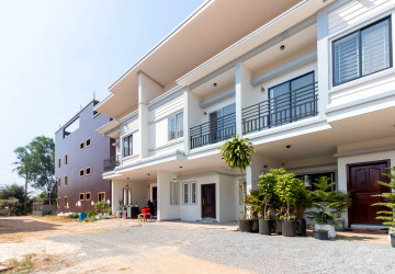 2 Bedroom Flat For Rent - Sala Kamreuk, Siem Reap thumbnail
