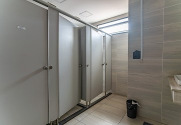 85 Sqm Office Space For Rent - Beoung Raing, Phnom Penh thumbnail