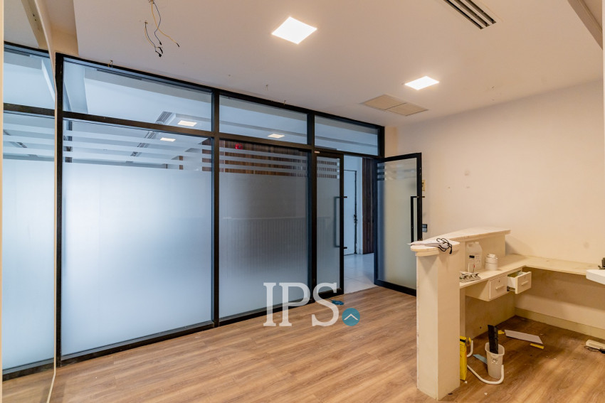 85 Sqm Office Space For Rent - Beoung Raing, Phnom Penh