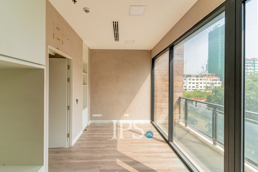 85 Sqm Office Space For Rent - Beoung Raing, Phnom Penh