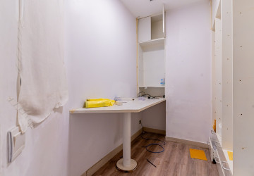 85 Sqm Office Space For Rent - Beoung Raing, Phnom Penh thumbnail