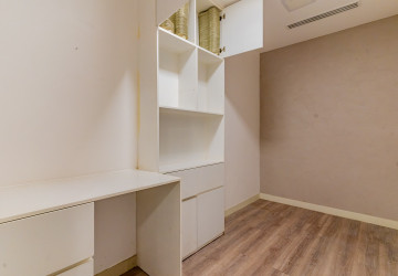 85 Sqm Office Space For Rent - Beoung Raing, Phnom Penh thumbnail