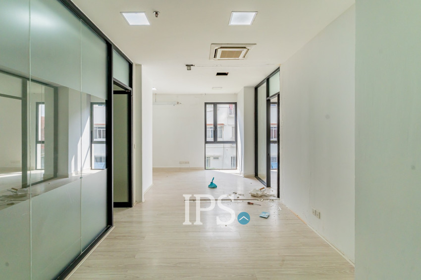 60 Sqm Office Space For Rent - Beoung Raing, Phnom Penh