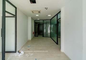 60 Sqm Office Space For Rent - Beoung Raing, Phnom Penh thumbnail
