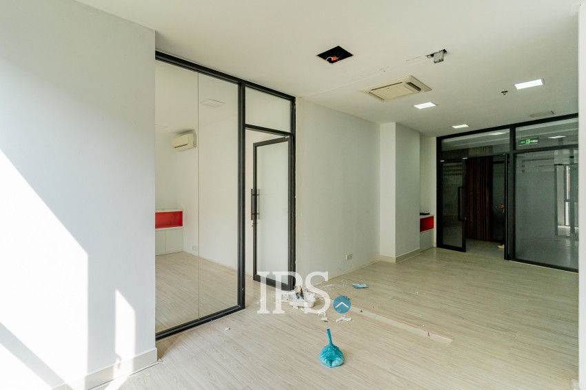 60 Sqm Office Space For Rent - Beoung Raing, Phnom Penh