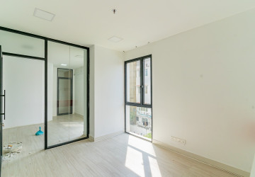 60 Sqm Office Space For Rent - Beoung Raing, Phnom Penh thumbnail