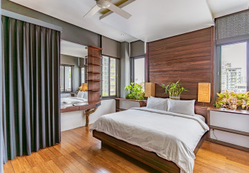 1 Bedroom Serviced Apartment For Rent - Tonle Bassac, Phnom Penh thumbnail