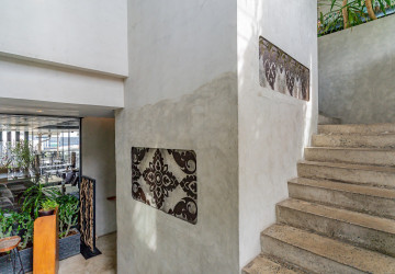 1 Bedroom Serviced Apartment For Rent - Tonle Bassac, Phnom Penh thumbnail