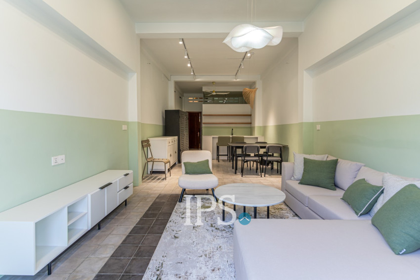 Renovated 3 Bedroom Apartment For Sale - Psar Chas, Phnom Penh