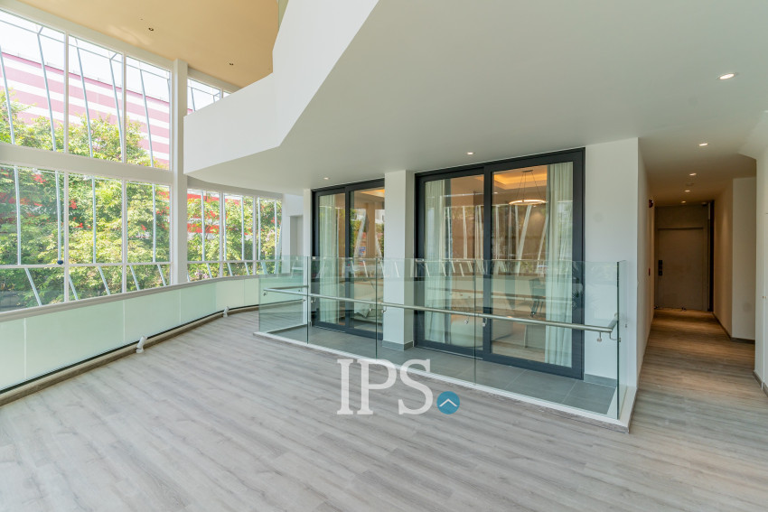 1 Bedroom Condo For Sale - GATO Tower, BKK1, Phnom Penh