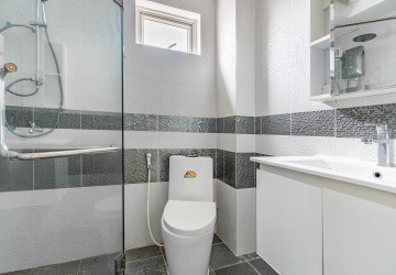 2 Bedroom Condo For Rent - L Residence, BKK3, Phnom Penh thumbnail