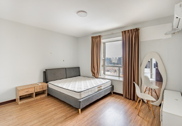 3 Bedroom Condo For Rent- Rose Condo, Tonle Bassac, Phnom Penh thumbnail