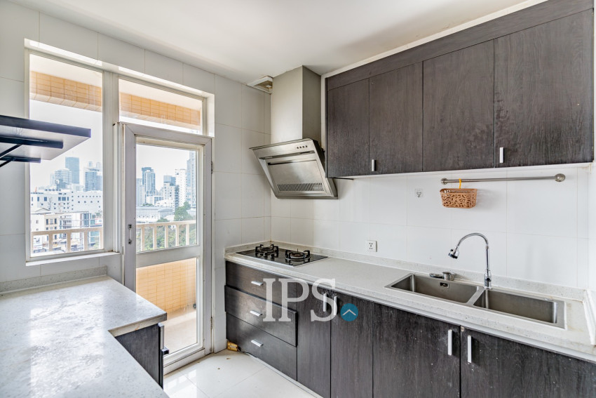 3 Bedroom Condo For Rent- Rose Condo, Tonle Bassac, Phnom Penh