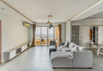 3 Bedroom Condo For Rent- Rose Condo, Tonle Bassac, Phnom Penh thumbnail