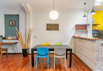 Renovated 2 Bedroom Apartment For Rent - Phsar Thmei 3, Phnom Penh thumbnail