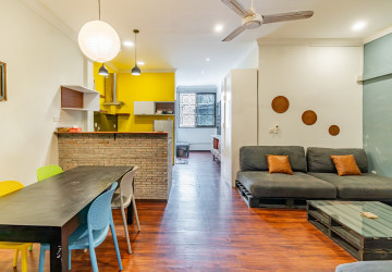 Renovated 2 Bedroom Apartment For Rent - Phsar Thmei 3, Phnom Penh thumbnail