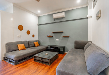 Renovated 2 Bedroom Apartment For Rent - Phsar Thmei 3, Phnom Penh thumbnail