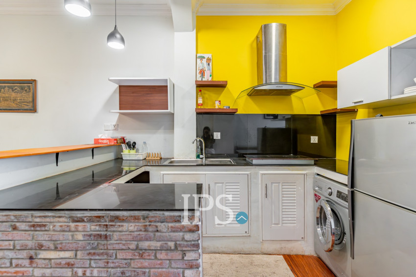 Renovated 2 Bedroom Apartment For Rent - Phsar Thmei 3, Phnom Penh
