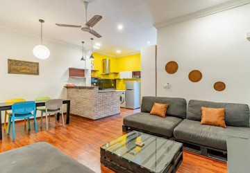 Renovated 2 Bedroom Apartment For Rent - Phsar Thmei 3, Phnom Penh thumbnail
