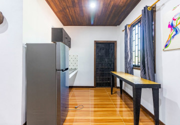 2 Bedroom House For Rent - Sangkat Siem Reap, Siem Reap thumbnail