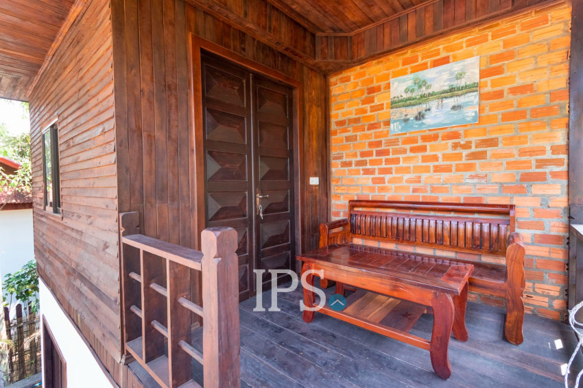 2 Bedroom House For Rent - Sangkat Siem Reap, Siem Reap