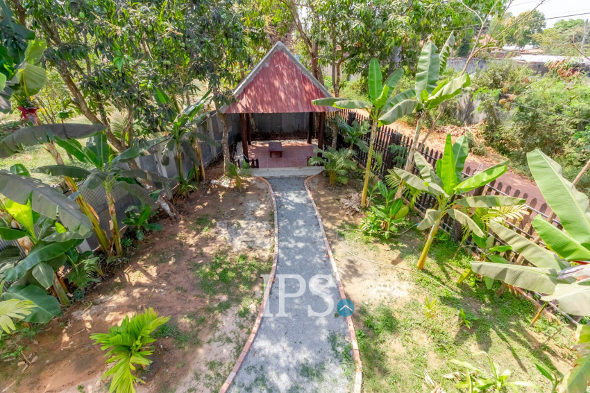 2 Bedroom House For Rent - Sangkat Siem Reap, Siem Reap