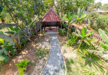 2 Bedroom House For Rent - Sangkat Siem Reap, Siem Reap thumbnail