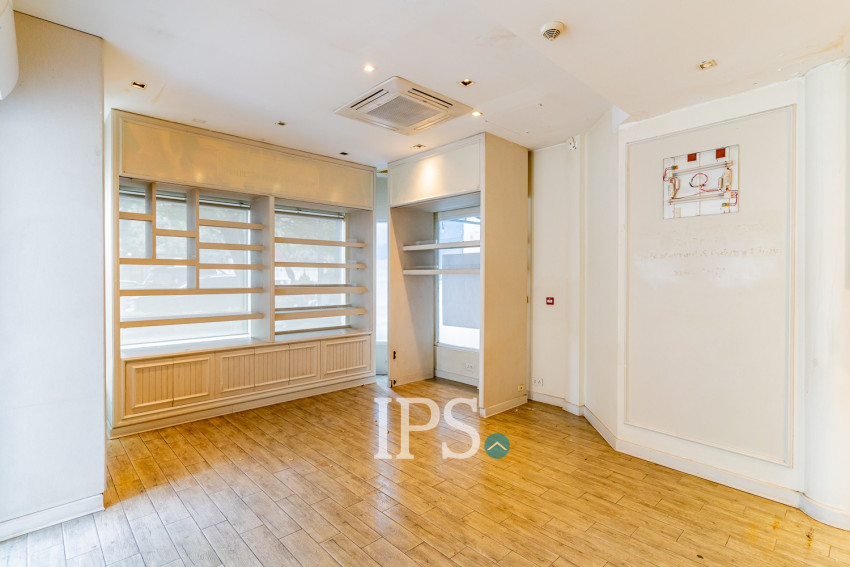 528 Sqm Commercial Villa For Rent - Daun Penh, Phnom Penh