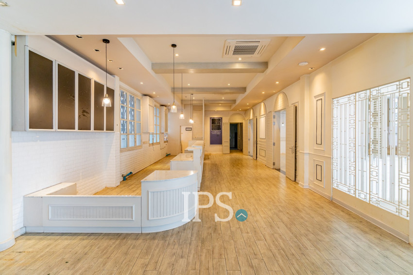 528 Sqm Commercial Villa For Rent - Daun Penh, Phnom Penh