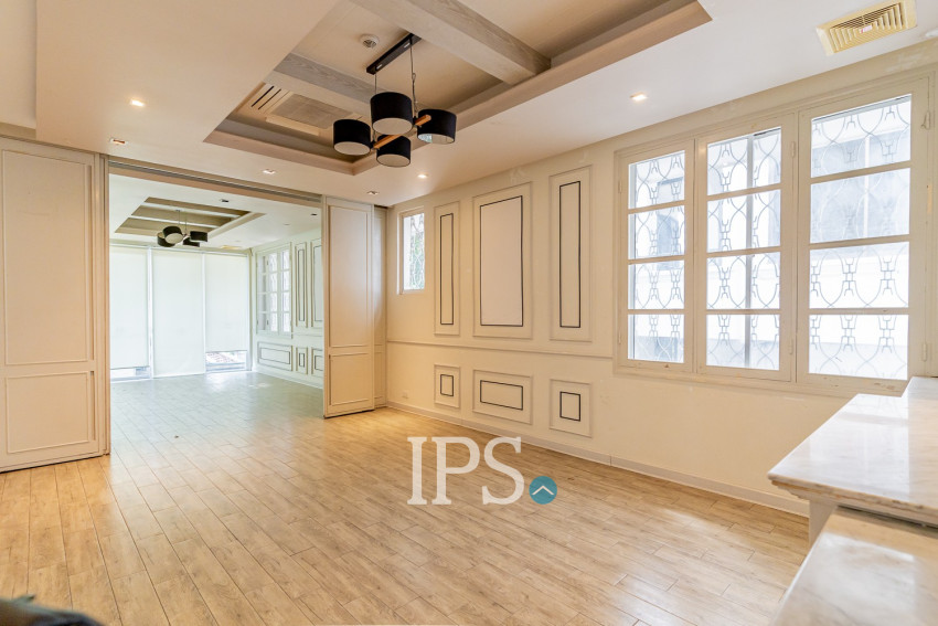 528 Sqm Commercial Villa For Rent - Daun Penh, Phnom Penh