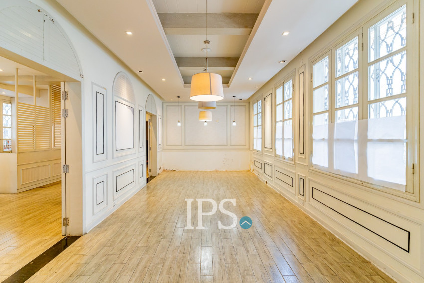 528 Sqm Commercial Villa For Rent - Daun Penh, Phnom Penh