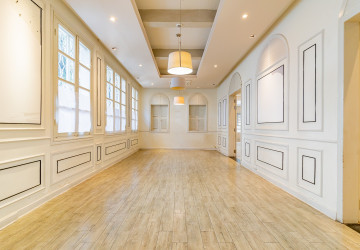 528 Sqm Commercial Villa For Rent - Daun Penh, Phnom Penh thumbnail