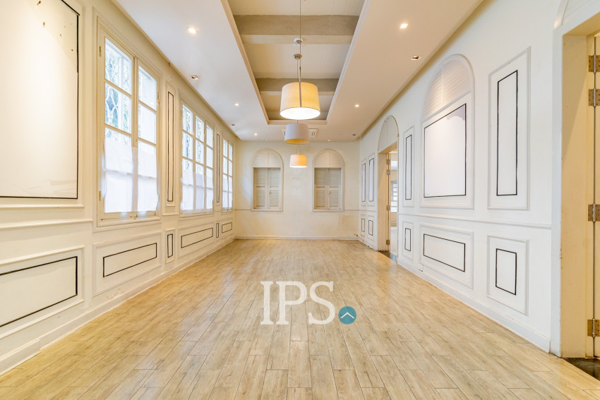 528 Sqm Commercial Villa For Rent - Daun Penh, Phnom Penh