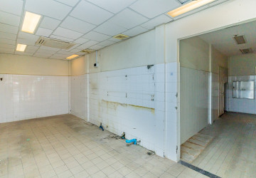 528 Sqm Commercial Villa For Rent - Daun Penh, Phnom Penh thumbnail