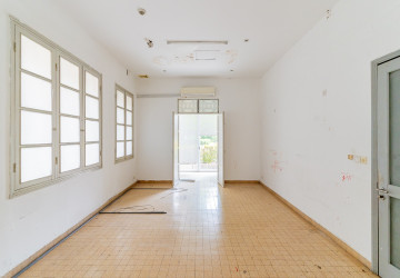 528 Sqm Commercial Villa For Rent - Daun Penh, Phnom Penh thumbnail
