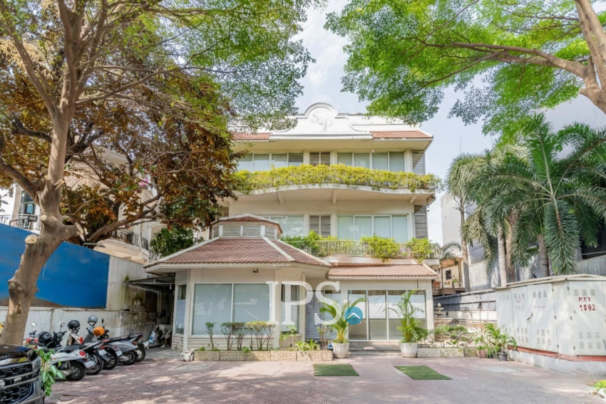 528 Sqm Commercial Villa For Rent - Daun Penh, Phnom Penh