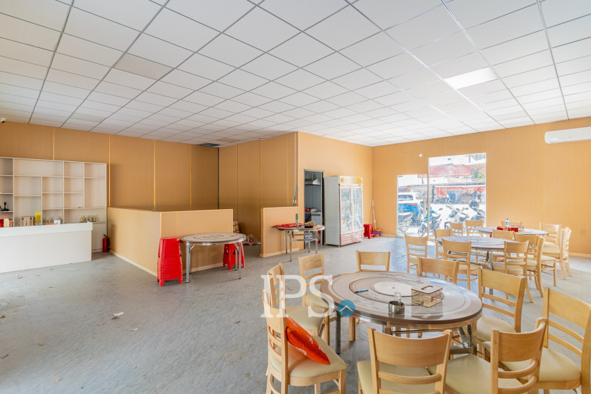 110 Sqm Retail Space For Rent - Tonle Bassac, Phnom Penh