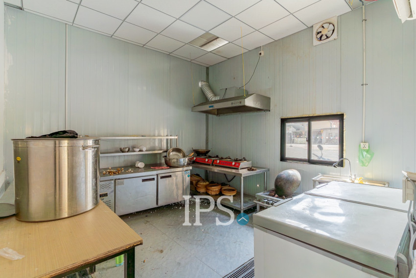 110 Sqm Retail Space For Rent - Tonle Bassac, Phnom Penh