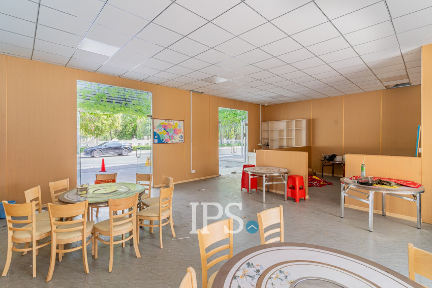 110 Sqm Retail Space For Rent - Tonle Bassac, Phnom Penh