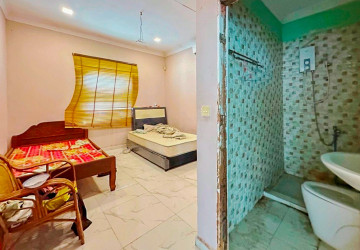 12,493 Sqm Land with Factory For Sale - Samraong Tong, Kampong Speu thumbnail