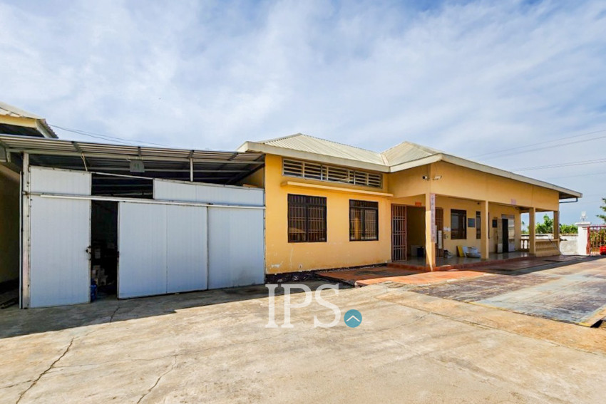 12,493 Sqm Land with Factory For Sale - Samraong Tong, Kampong Speu