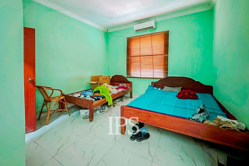 12,493 Sqm Land with Factory For Sale - Samraong Tong, Kampong Speu