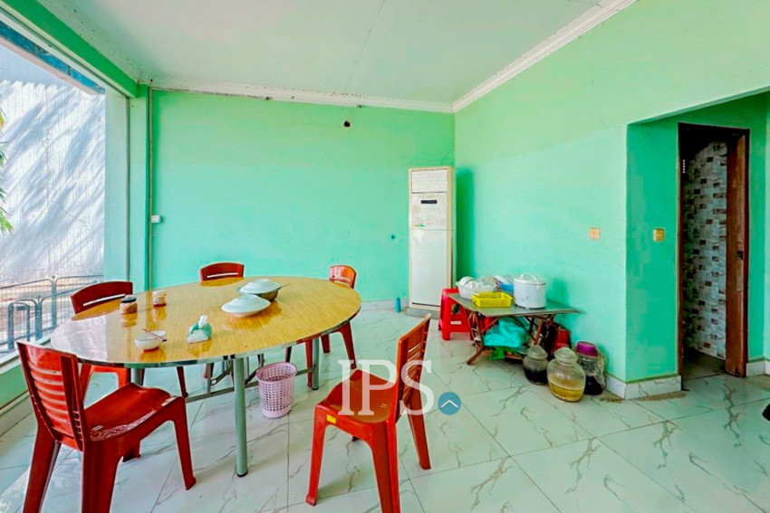 12,493 Sqm Land with Factory For Sale - Samraong Tong, Kampong Speu