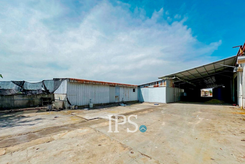 12,493 Sqm Land with Factory For Sale - Samraong Tong, Kampong Speu