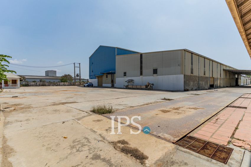 12,493 Sqm Land with Factory For Sale - Samraong Tong, Kampong Speu